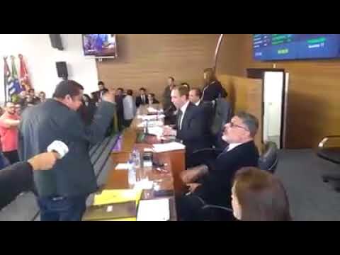 A presença do ator Alexandre Frota causou uma confusão na Câmara de Vereadores de Sorocaba