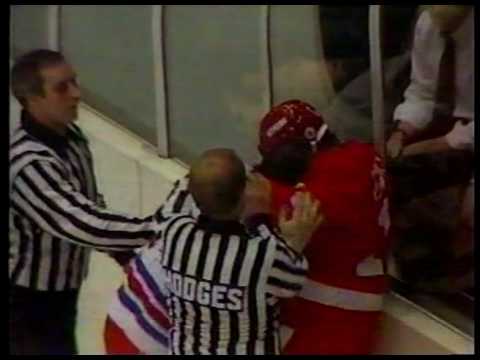 January 24, 1985 Detroit Red Wings - 1 @ New York Rangers - 3