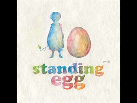 Standing Egg - Kiss