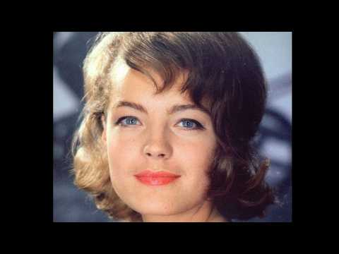 Erinnert ihr euch an sie? Das tragische Leben hinter Romy Schneiders zeitloser Schönheit ist einf...