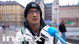 "Hogy van? k**va sz@rul!"