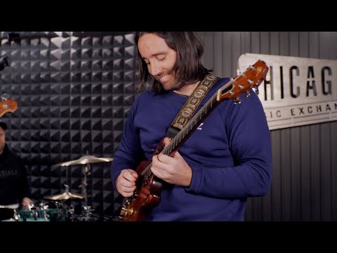 Is This The Best Synth Guitar EVER?! | Roland GR-300