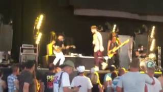 Chris Lane "who's it gonna be"