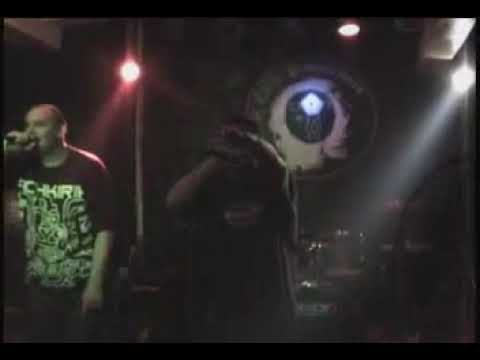 UMANO feat. ACHKIRIK - OJOS DE FURIA (EN VIVO)