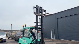 Chariot &eacute;l&eacute;vateur &agrave; gaz Mitsubishi FG40 | Image 4 - Machineryline