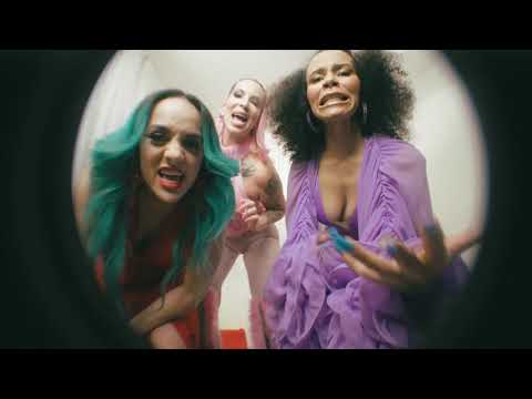 Ponte Ready - Las Bambitches (Official Music Video)