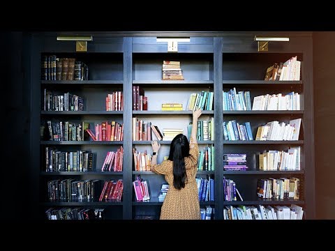 Ways to organize your bookshelves