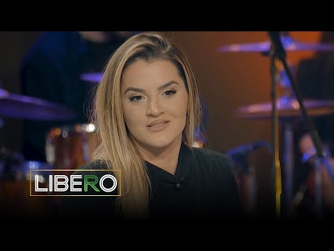 Këngëtarja Ardiana Dili shpalos tre fotografitë e jetës së saj që shënuan histori