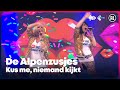 De Alpenzusjes - Kus me, niemand kijkt // Sterren NL Carnaval 2023