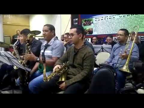 Apenas um toque! Louvando a Deus Na Ass. de Deus em Santa Maria-DF