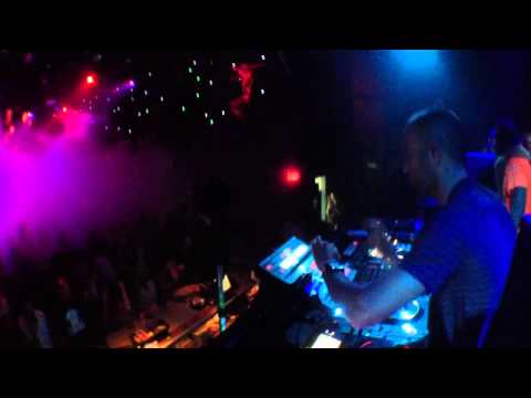 Bass Kleph playing "EPIC" live on Maschine | Playhouse, Hollywood