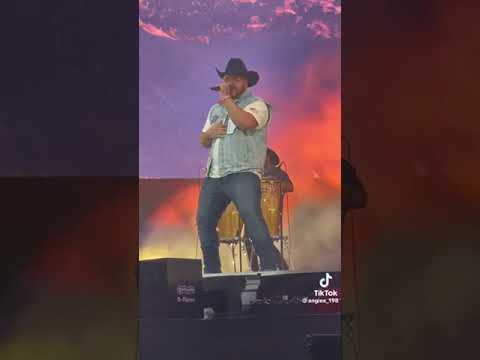 Grupo frontera x bad bunny -un x100to En VIVO🤩
