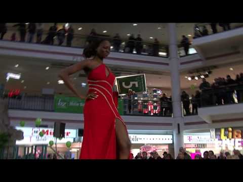 Lugner wählt Opernball Prinzessin 2013