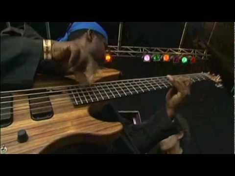 Morgan Heritage --Don't Haffi Dread(Live from Holland)HD