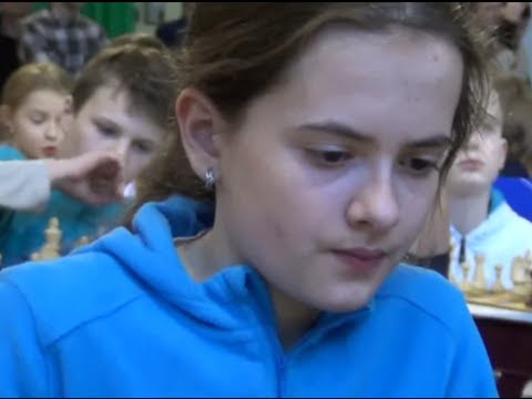 E 5.1. Paulina  Kopica - Ewa  Harazińska 0 - 1