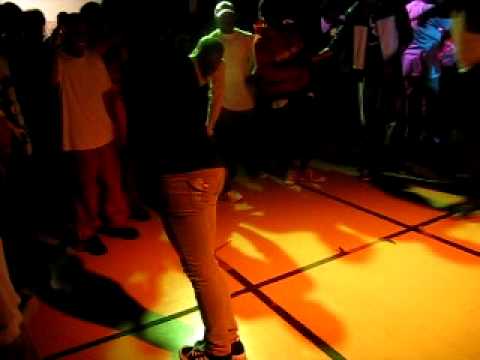 B-Girl Macca (360 GB Crew) and B-Boy ? - Breakdancing at The Gathering - Philly - 5.28.2009