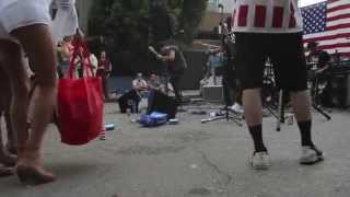 Knives - The Author And The Elevens (Venice Block Party)