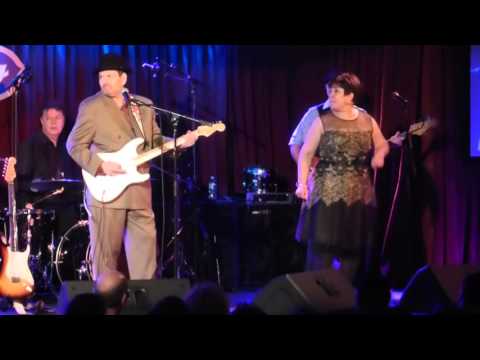 "Before You Accuse Me' - RONNIE EARL and The BROADCASTERS