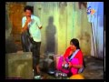 Aunty Removing Saree And Showing Big Cleavage