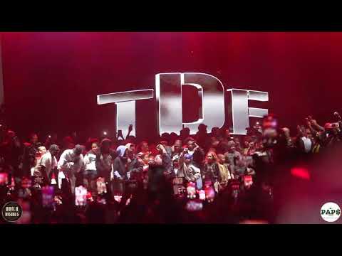 Youtube Video - Kendrick Lamar Performs For First Time Since ‘GNX’ At TDE’s Star-Studded Christmas Concert