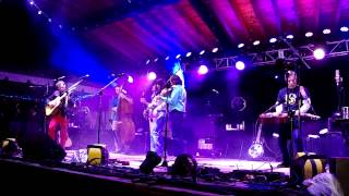 The Infamous Stringdusters Live From The Festy Expereince- Light And Love