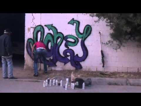 GRAFFITI THE SONG EMEY FT INNOVA