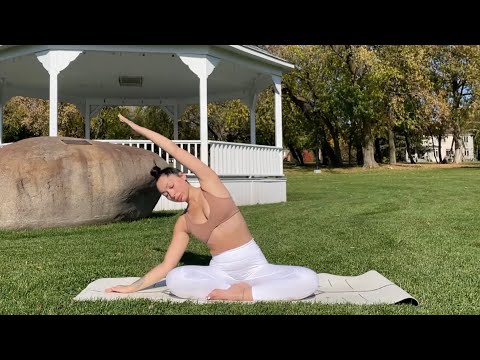 5 Day Feel Good Morning Yoga Challenge