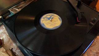 Walter Davis delta blues Classic - 1935 - Lay around on your DBA