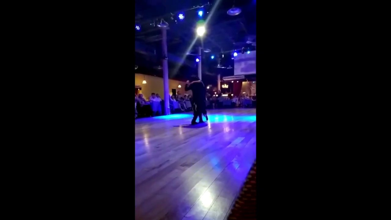 Sabrina Masso y Federico Naveira • Claudinette