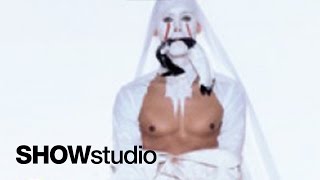 Alexander McQueen - The Bridegroom Stripped Bare: Transformer