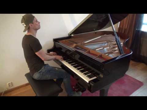 Da Tweekaz Mashup (Piano)