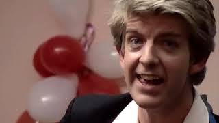 Nick Lowe - I Knew The Bride (When She Used to Rock &amp; Roll) (RESTORED VIDEO)