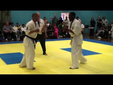 Ibrahim Conteh (IKO Matsushima) v Richie Basquine (BKK Wimledon)