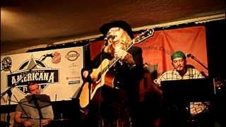 Don&#39;t Come Home A-Drinkin&#39; (With Lovin&#39; On Your Mind) Loretta Lynn Cover by Susan Cattaneo