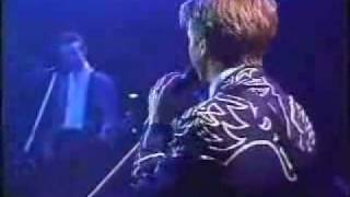 crowded house  one step ahead live