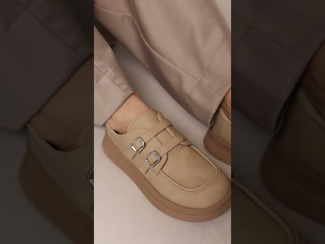 Чоботи жіночі шкіряні байка хутро 592641 Чорний Лофери жіночі 591960 Бежеві