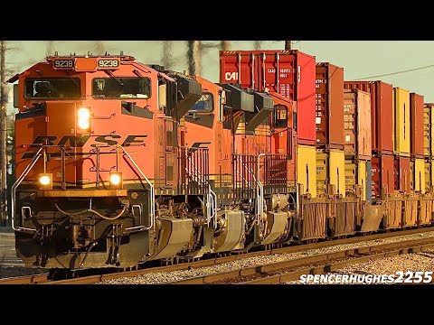 LONG FREIGHT TRAINS 2 (200+ cars !!!)