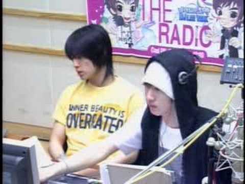 Sukira 2007.05.07 - Donghae is NOT tired... Really not.