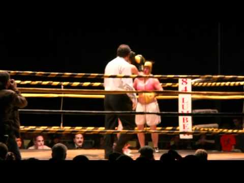 Toughman 2012 Huntington, WV Round 3 SEMIFINAL Womens Mid weight