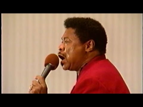 THE MIGHTY CLOUDS OF JOY - LIVE IN CHARLESTON SC