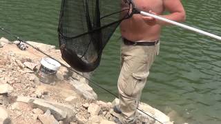preview picture of video 'Ruso-Español de pesca.'
