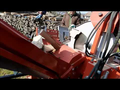 Brennholz sägen mit New Holland T4.55, Eicher 645K, Lancman Wippsäge und Oehler Kipper