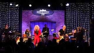 Cyndi Lauper Cover Patsy Cline's "Walkin' After Midnight" // Nashville, TN // Country Outfitter
