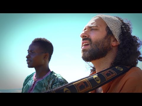 AMA videoclip JAVIER MAROTO