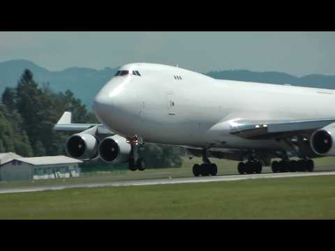 ✈ AeroTrans Cargo Boeing 747-412F landing @ Brnik airport HD ✈