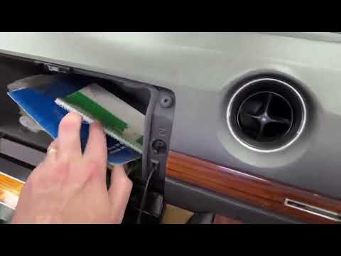 WALT MOTOR COMPANY NEWBURY - 1985 MERCEDES BENZ 280E SMOKE SILVER - C963JGL