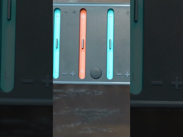 Vídeo relacionado con ivoler Soporte de Pared Compatible con Nintendo Switch 2 (2025), Soporte Metálica con 12 ranuras para Cartuchos y 2 ganchos para Joy-Con, Accesorios para Consolas de Juegos