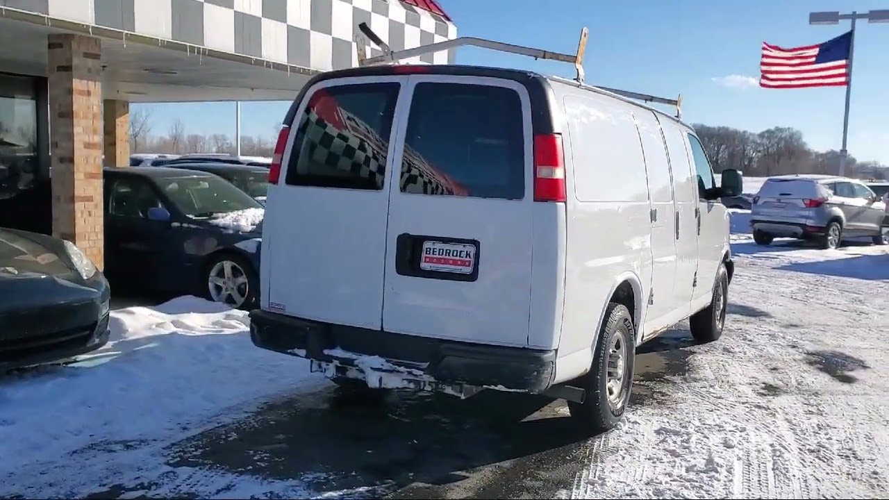 2009 Chevrolet Express 2500 Work Van 3D Cargo Van Blaine ...