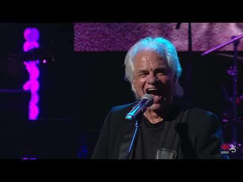 Canada's Rock of Fame - Bill Henderson of Chilliwack Performs Fly At Night