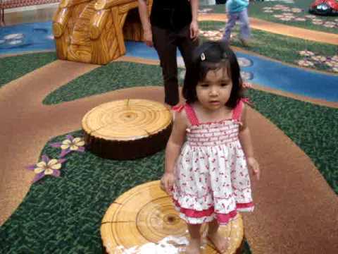 Samiha and Kamron Uzbek American kids 2